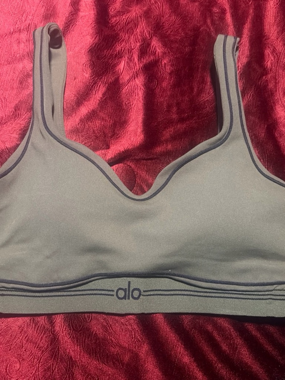 ALO Yoga Olive Seamless Scoop Sports Bra